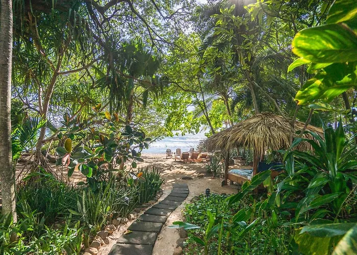 Sueno Del Mar Beachfront 3*