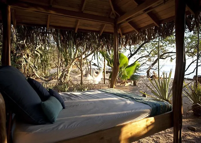 Sueno Del Mar Beachfront Hotel Tamarindo