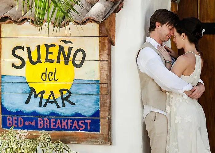 Sueno Del Mar Beachfront Hotel