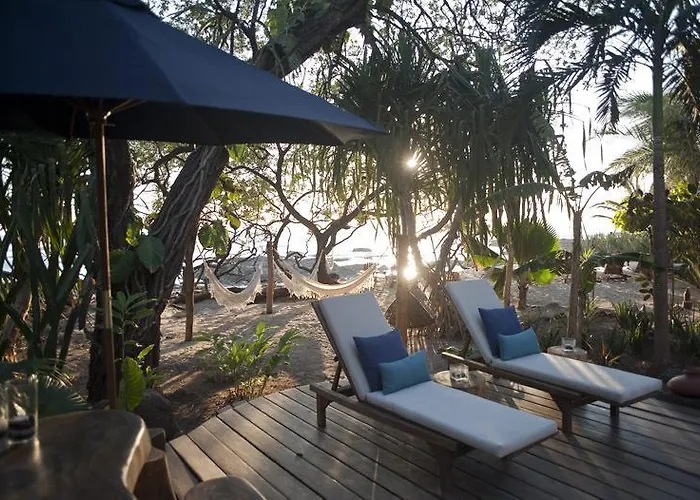 Sueno Del Mar Beachfront Hotel