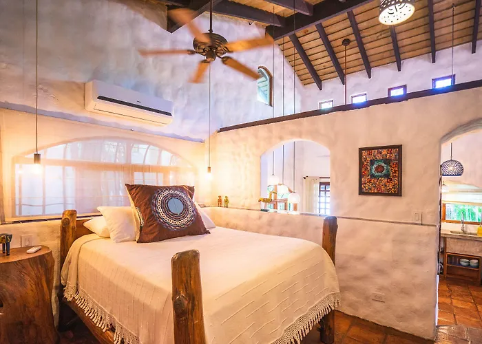 Sueno Del Mar Beachfront 3*